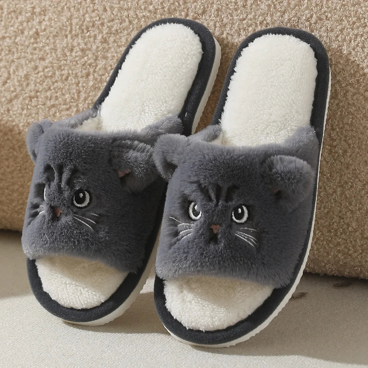 Faux Fur Cat Home Slippers for Couple Winter 2025 Warm Plush Soft Sole House Shoes Woman Plus Size 36-45 Non Slip Indoor Slides
