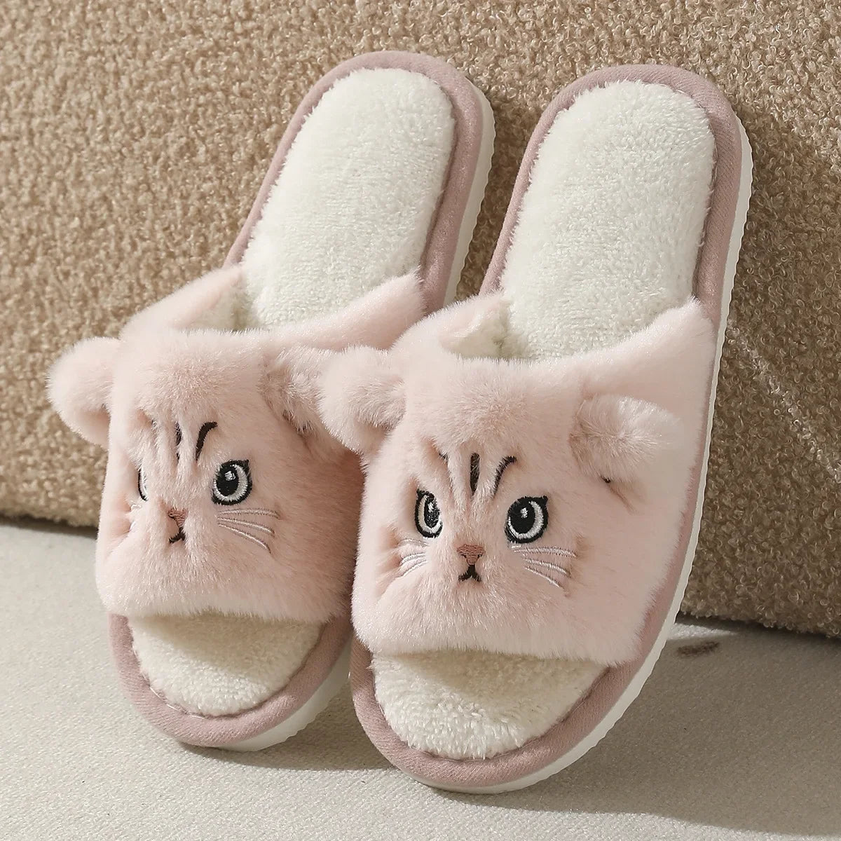 Faux Fur Cat Home Slippers for Couple Winter 2025 Warm Plush Soft Sole House Shoes Woman Plus Size 36-45 Non Slip Indoor Slides